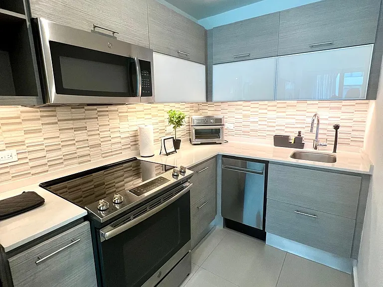 1511 Ponce De Leon Avenue Ciudadela #1055 — Photo 10