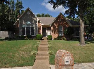 8476 Kings Trail Dr, Cordova, TN 38016