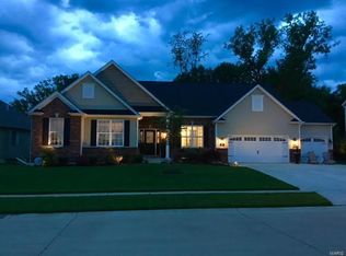 222 Shortleaf Pine Dr, Cottleville, MO 63304