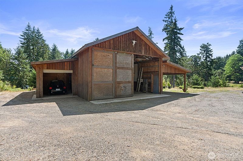 2nd image of 12443 133rd Avenue SE