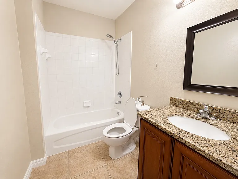 527 Villa Del Sol Cir #205 — Photo 10