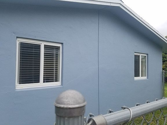 5th image of 9421 SW 52nd St