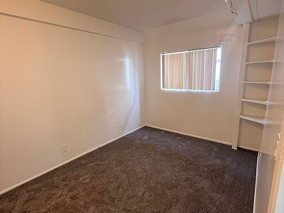 5th image of 727 N F St APT A