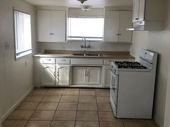 3rd image of 505 Knotts St #501