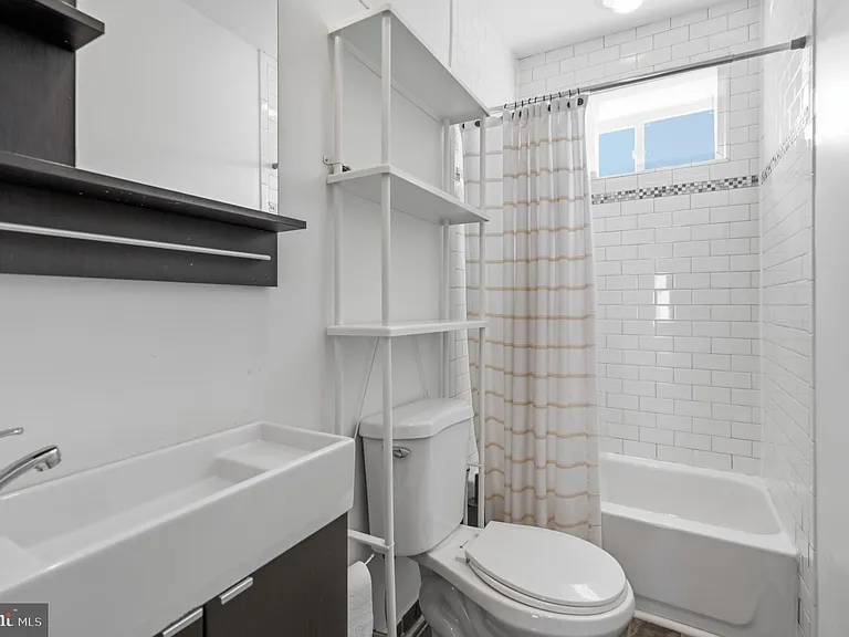 2663 Martha St — Photo 18
