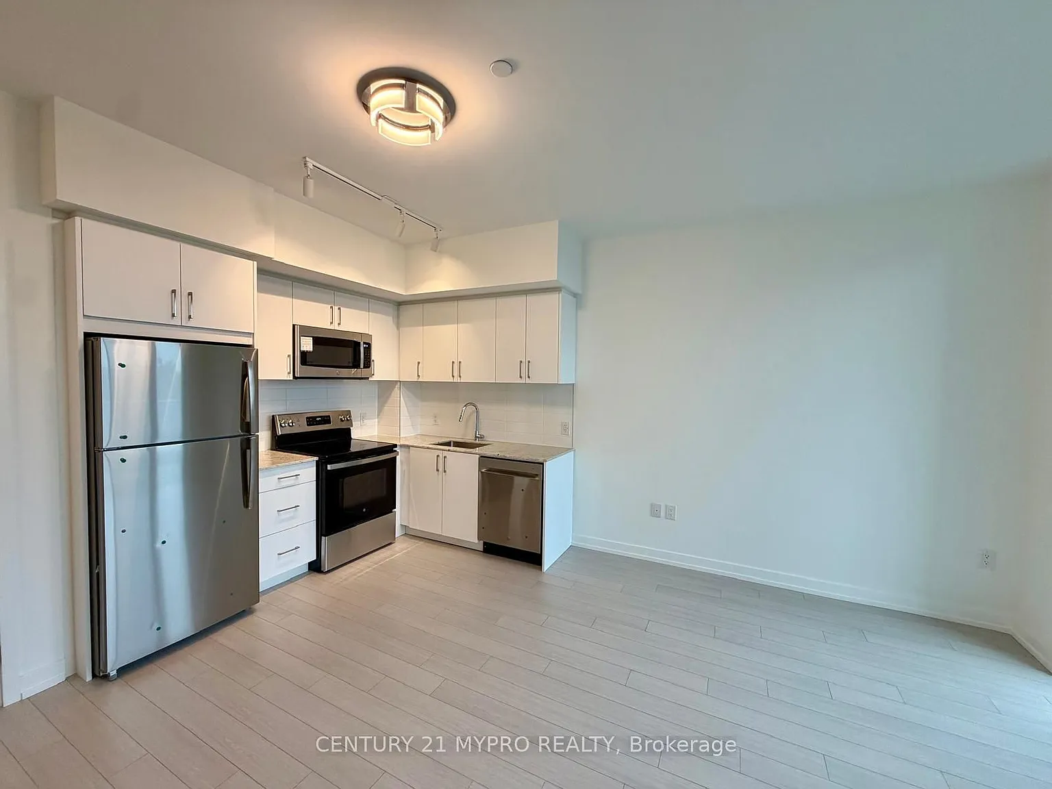 1 bed, $1,900 — Photo 1