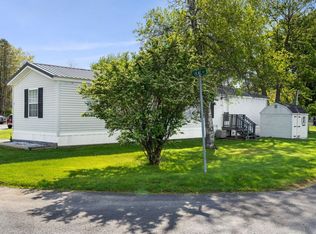 2 Lilac St, Exeter, NH 03833