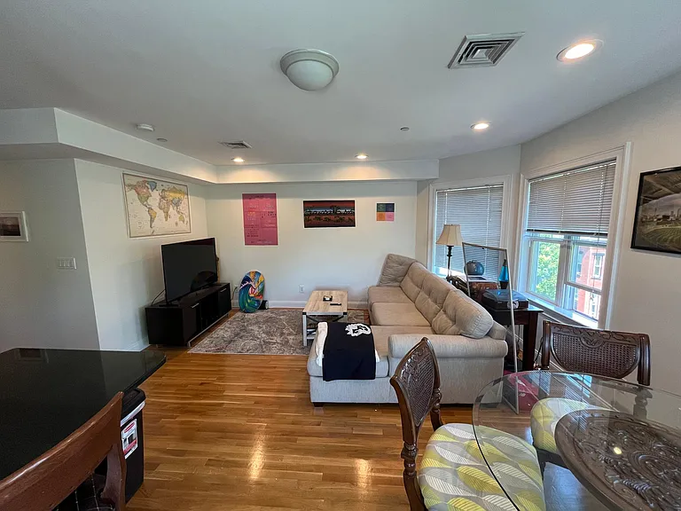 183 I St #3 — Photo 4