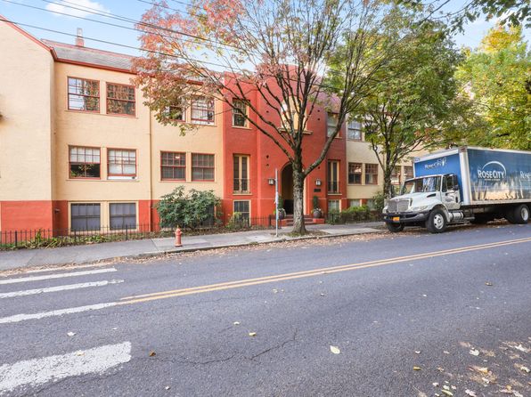 120 NW 21st Ave APT 103
