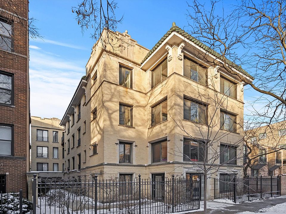 1st image of 900 W Ainslie St #3H