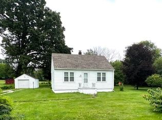 2373 Utley Rd, Flint, MI 48532