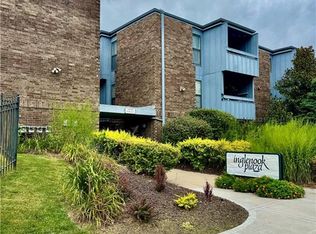 4057 Walnut St APT 6, Kansas City, MO 64111