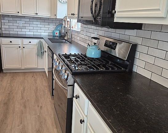 3rd image of 18360 Whitebark Ct