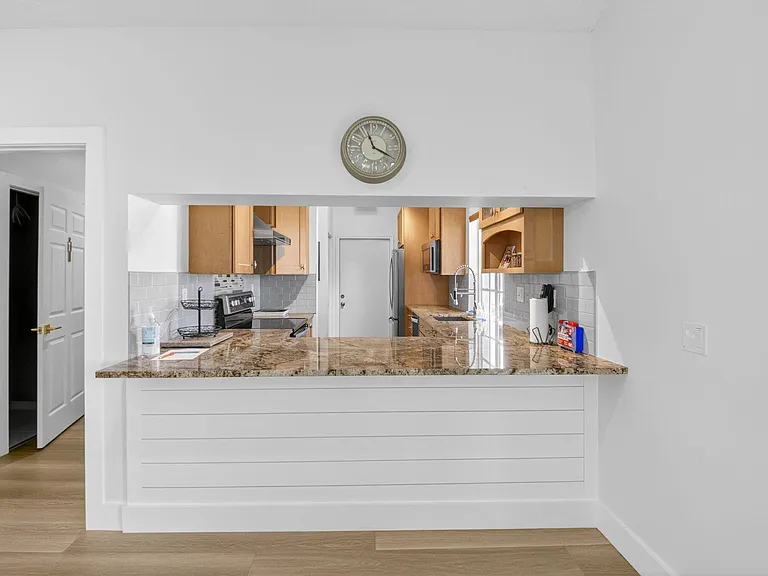 7558 Ironbridge Cir — Photo 173
