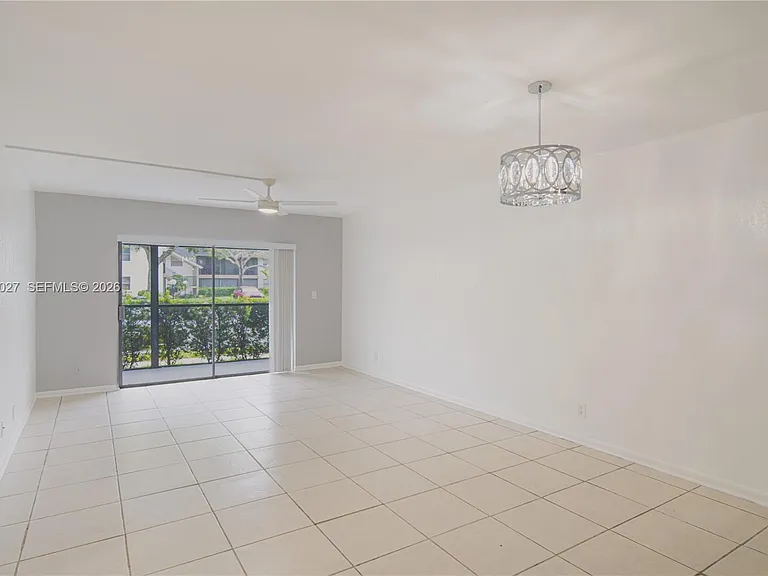 2830 Riverside Dr #107-3 — Photo 1