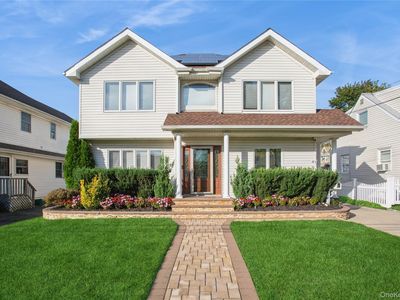 24 Yarmouth Road, East Rockaway, NY, 11518