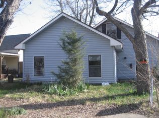 416 W 8th St, Bonham, TX 75418