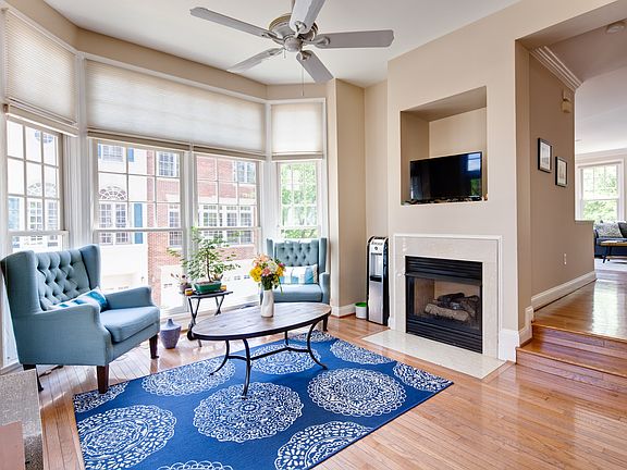 2nd image of 1627 Seneca Ave #1