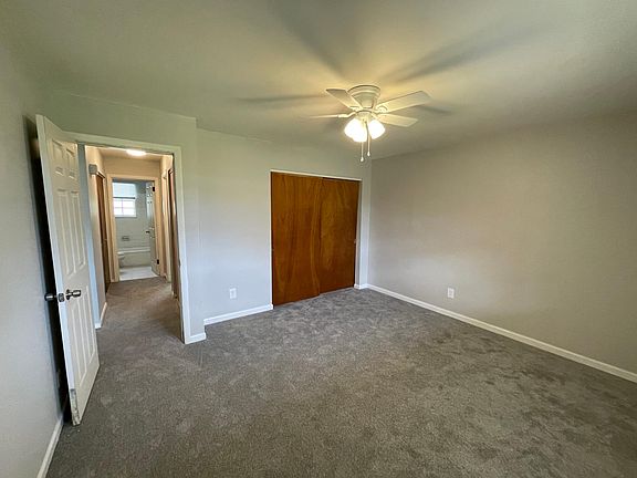 5th image of 1165 Bishop Dr #C
