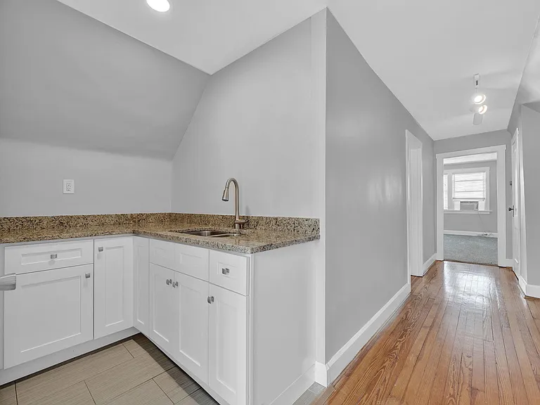 3565 Pape Ave #3 — Photo 2