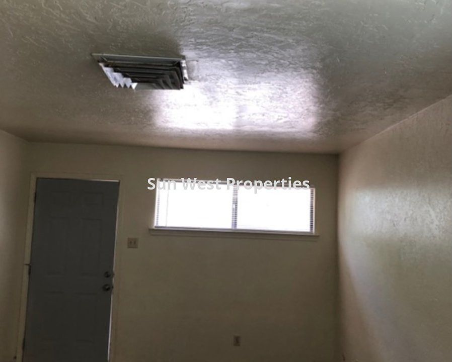 1st image of 2806 E 22nd St APT 3