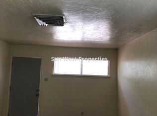 2806 E 22nd St APT 3, Farmington, NM 87402