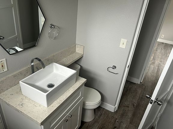 4th image of 3579 Utah St