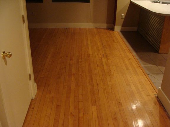 3rd image of 1001 O St APT 404
