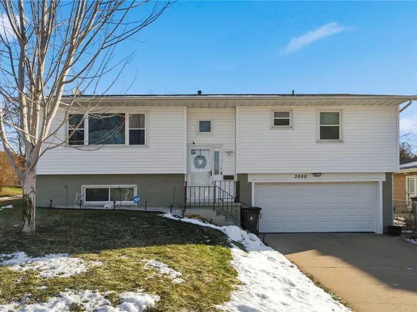 3800 Redbud Rd NE, Cedar Rapids, IA 52402