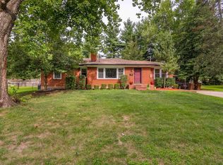 102 Spring Garden Dr, Louisville, KY 40218