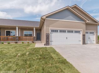 2802 SW School Ln, Ankeny, IA 50023