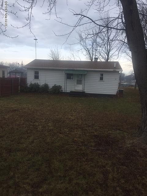 1st image of 23272 Van Resort Dr