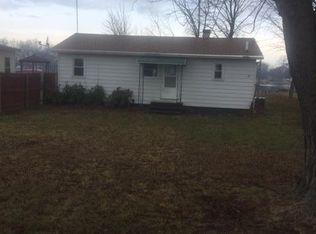 23272 Van Resort Dr, Mendon, MI