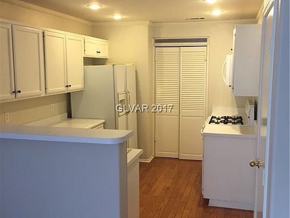 2nd image of 8145 Autumn Star Ave #0