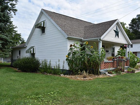 3rd image of 626 Pindar St
