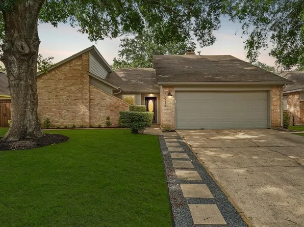 6214 Saint Anne Forest Drive, Houston, TX 77088