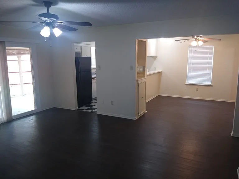 4127 Altamesa Blvd — Photo 12