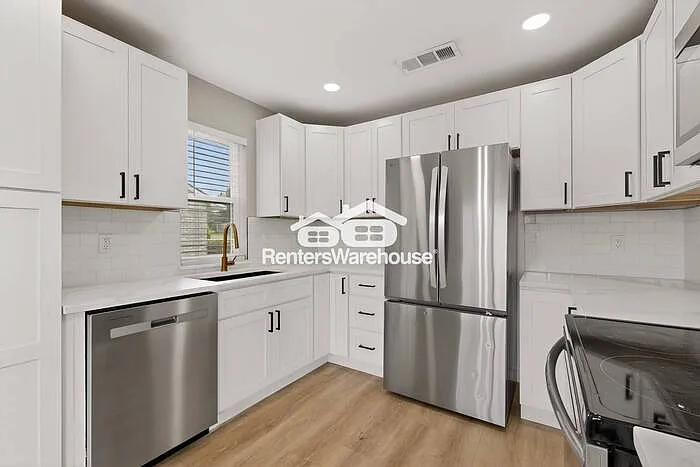 507 S Spring Creek Dr — Photo 13