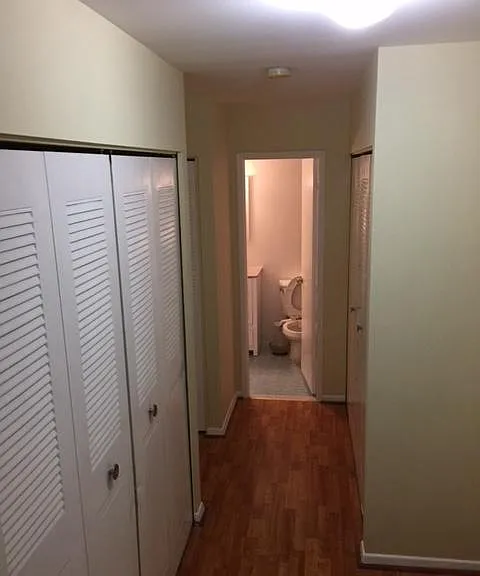 6145 Leesburg Pike #208 — Photo 2