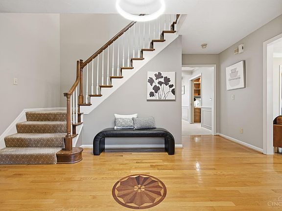4th image of 9486 Oakhurst Ct