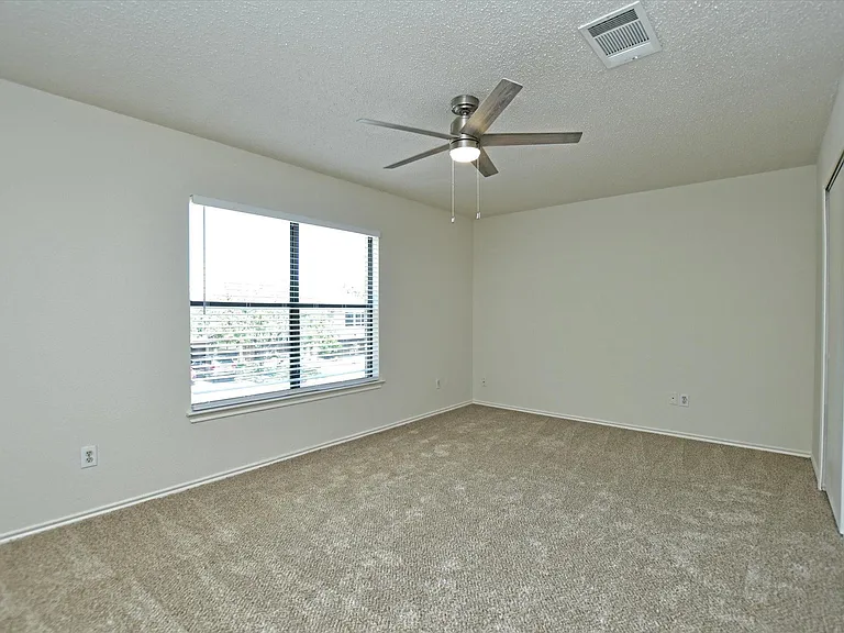 1201 Pike Path — Photo 23