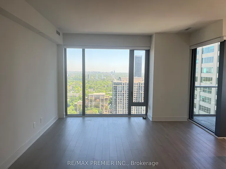 8 Cumberland St #3506 — Photo 14