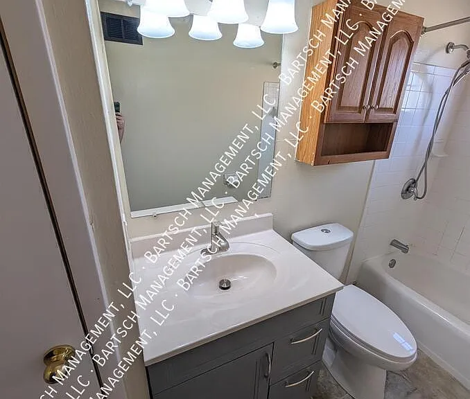 N84W15482 Menomonee Ave #2 — Photo 12