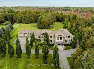 1545 Lords Manor Ln, Ottawa, ON K4M1K3