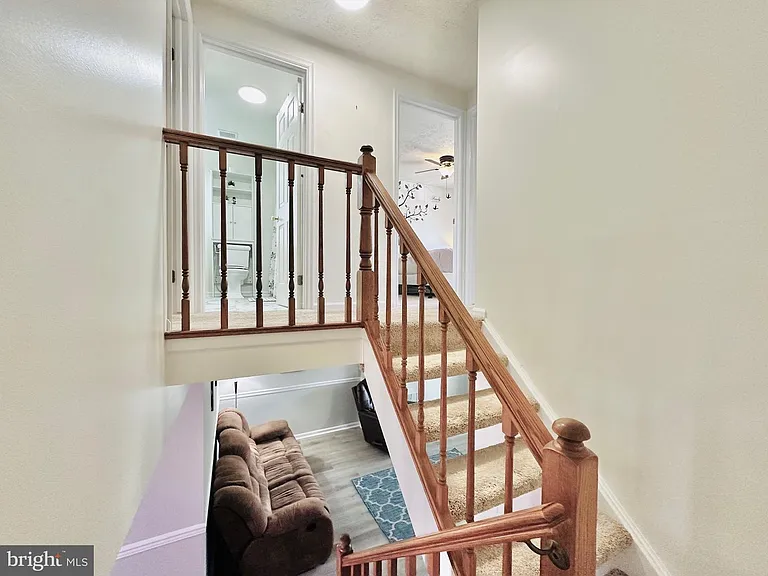 51 Chins Ct — Photo 27
