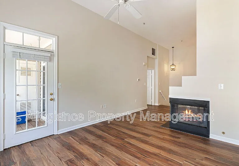 11400 Windleaf Ct #R — Photo 18