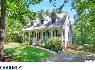 1009 Stonewood Dr, Charlottesville, VA
