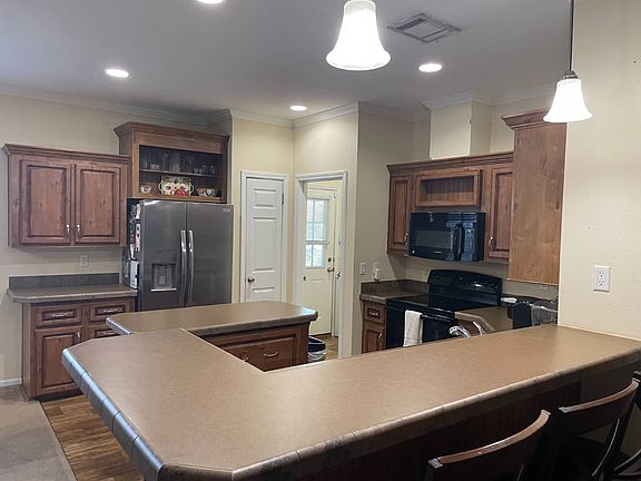 4th image of 260 Raintree Cir #260