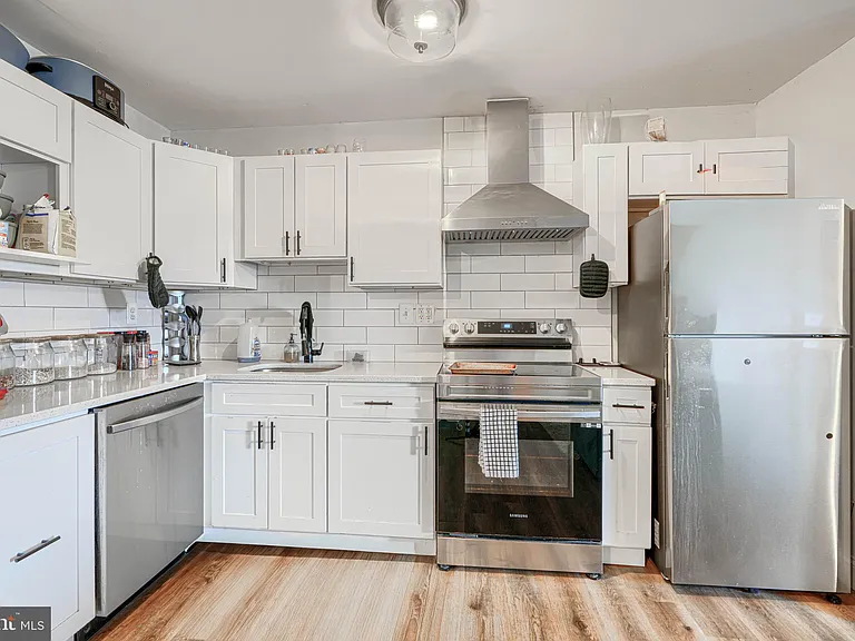 1729 Guilford Ave #3 — Photo 5