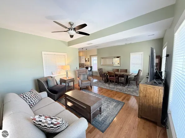 201 River St, Elk Rapids, MI 49629